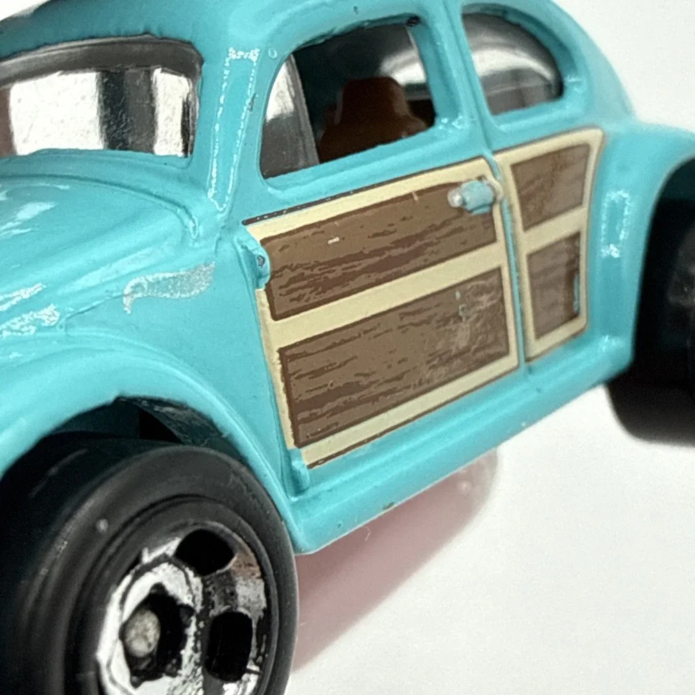 1988 HOT WHEELS VOLKSWAGEN BEETLE BUG BLUE &‎ WOOD TONE 1:64